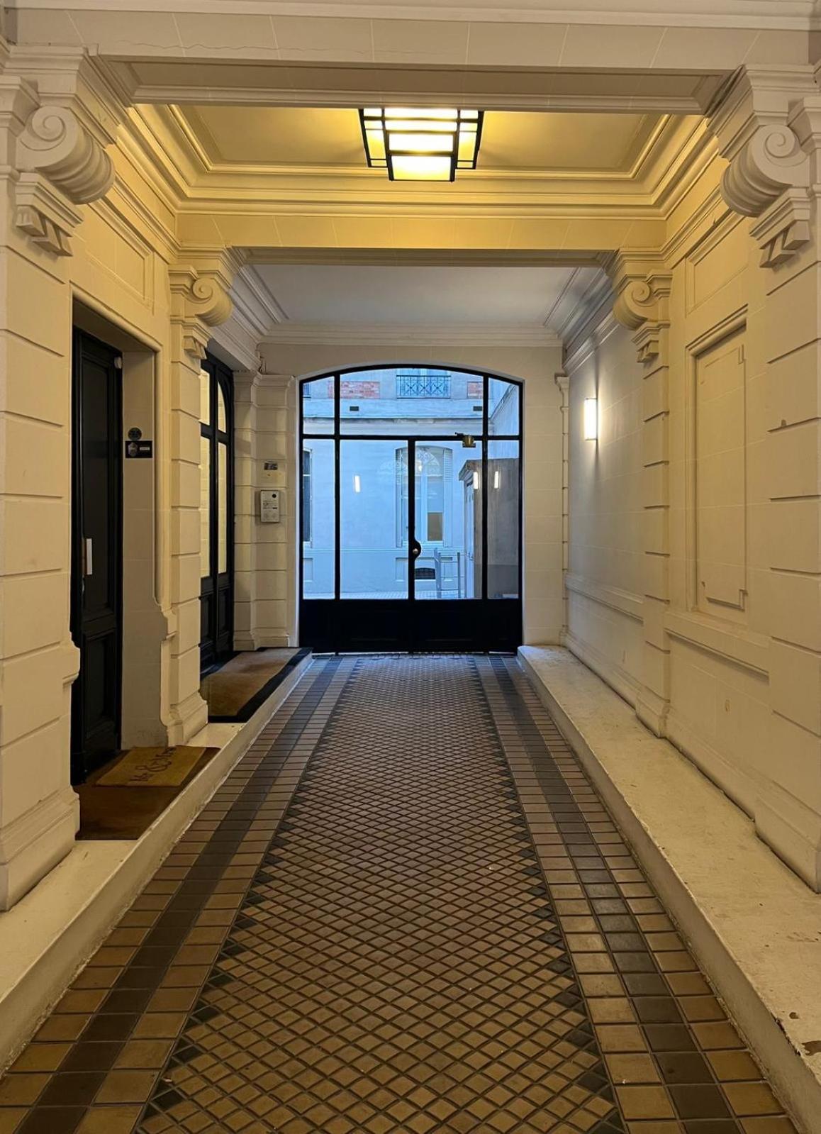 Elegant Appartement Trocadero ปารีส ภายนอก รูปภาพ